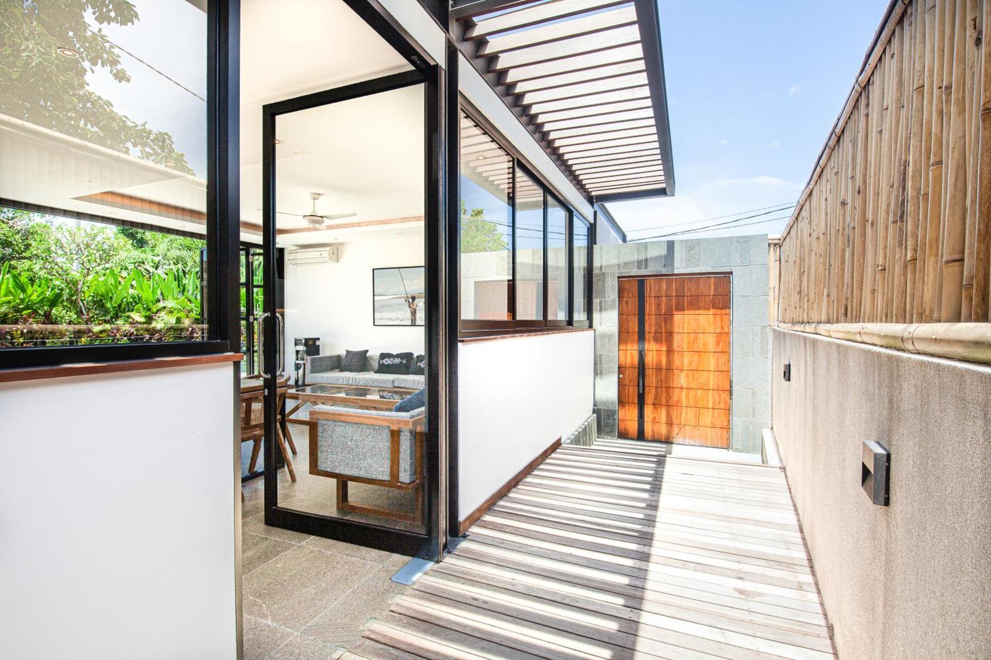 Brand New 5 Bedroom Villa Enclosed Living Room Canggu 坎古 外观 照片