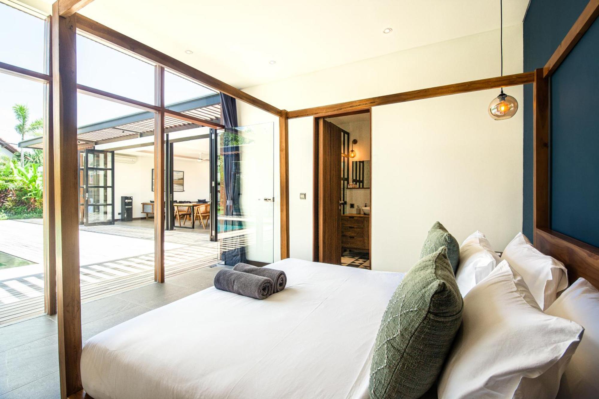 Brand New 5 Bedroom Villa Enclosed Living Room Canggu 坎古 外观 照片